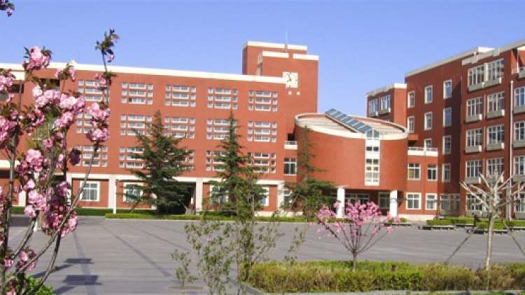 清華大學附屬實驗學校