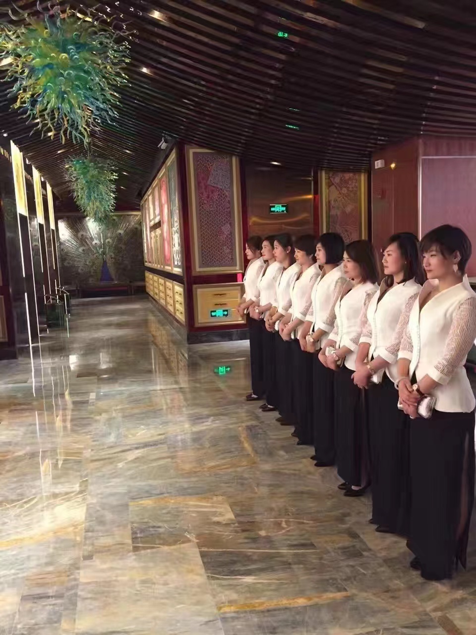 泰州鳳城天下商務夜總會KTV