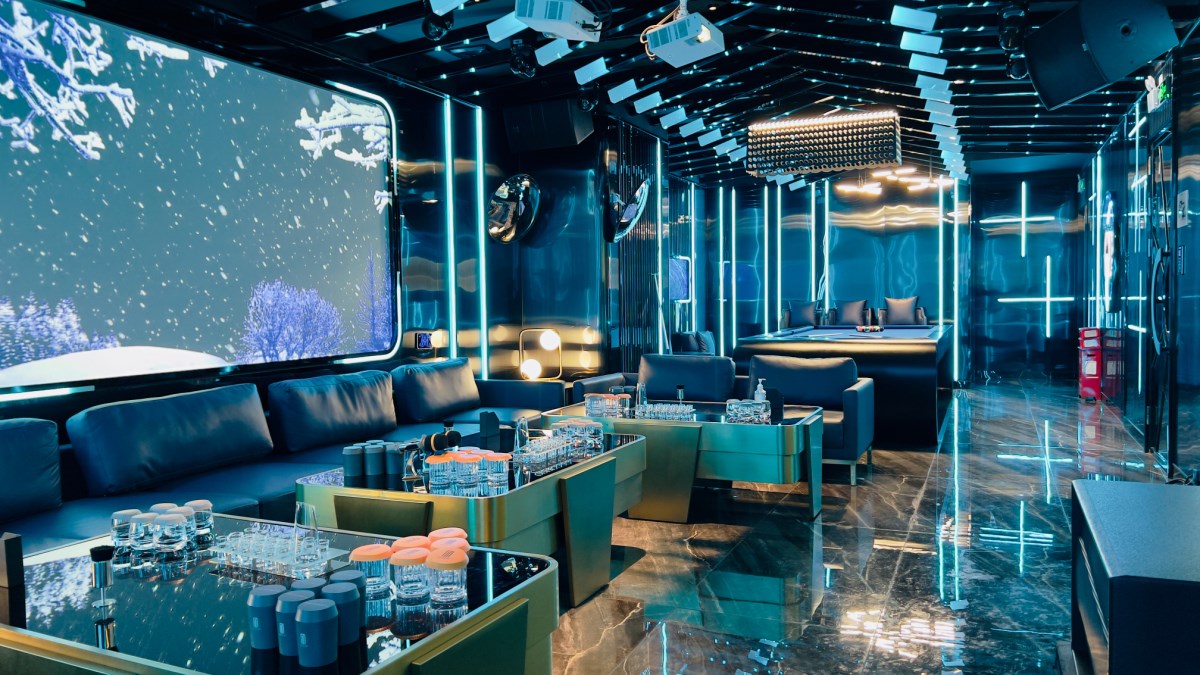 湖州嘉利夜總會KTV